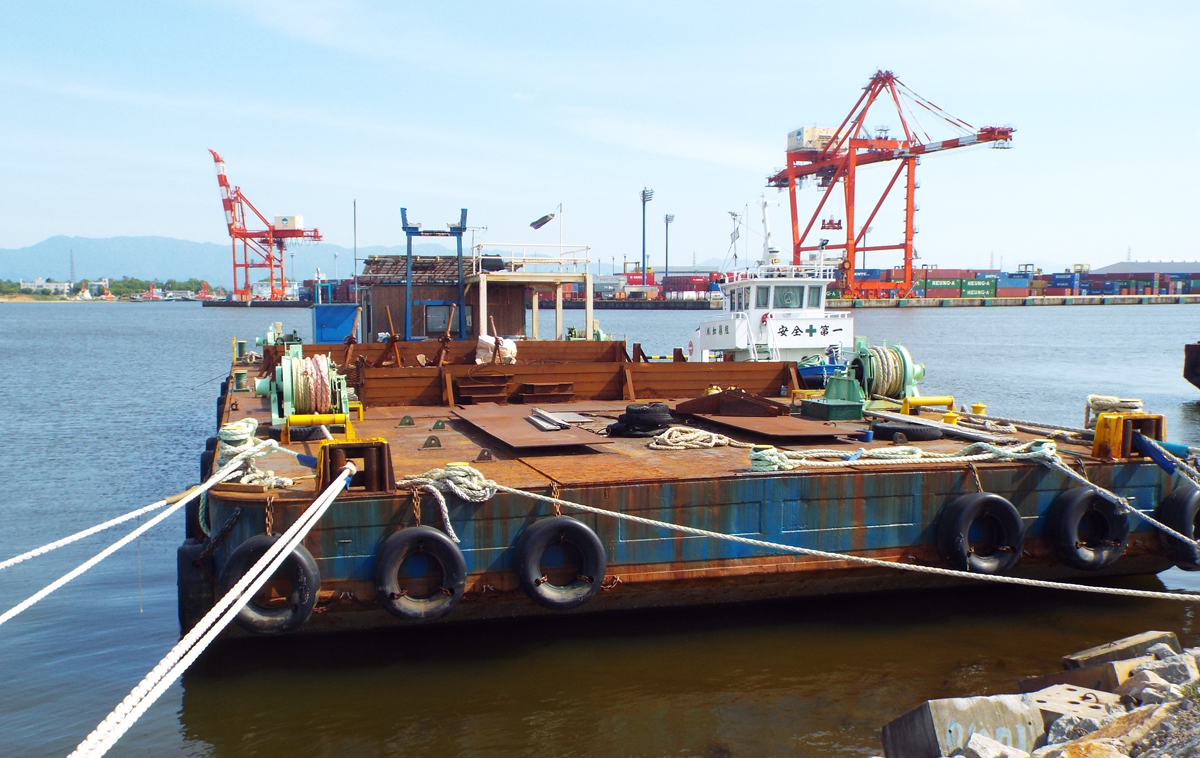 barge